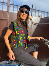 Carica l'immagine nel visualizzatore di Gallery, Gilet Déco