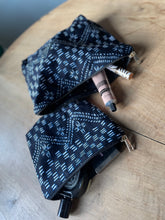 Carica l'immagine nel visualizzatore di Gallery, Pochette Indigo 5