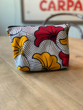 Carica l'immagine nel visualizzatore di Gallery, Pochette Fleur de Mariage