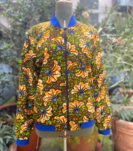 Carica l'immagine nel visualizzatore di Gallery, Bomber Mendry in Fleur de Mariage Camouflage