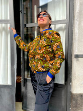 Carica l'immagine nel visualizzatore di Gallery, Bomber Mendry in Fleur de Mariage Camouflage