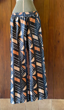 Carica l'immagine nel visualizzatore di Gallery, Pantalone a Palazzo in Silk Bogolan NEW!!!
