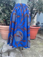 Carica l'immagine nel visualizzatore di Gallery, Gonna Mahotella in Grotto Blue Wax