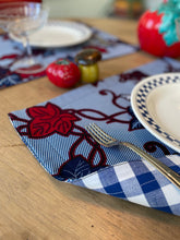 Carica l'immagine nel visualizzatore di Gallery, Set tovagliette Bamako Lunch in Edera Wax Marine