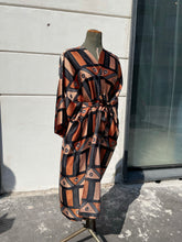 Carica l'immagine nel visualizzatore di Gallery, Plandra in Bogolan Brown