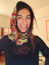 Carica l'immagine nel visualizzatore di Gallery, Cocchino in Je-Ne-Sais-Pois Wax