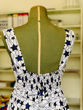 Carica l'immagine nel visualizzatore di Gallery, Abito Linda Promenade in Star Wax bianco