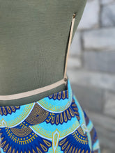 Carica l'immagine nel visualizzatore di Gallery, Gonna Madrina in Petunia Blu