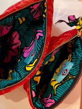 Carica l'immagine nel visualizzatore di Gallery, Pochette Poochie Marrakech