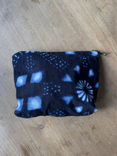 Carica l&#39;immagine nel visualizzatore di Gallery, Pochette Indigo 1
